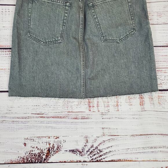 Lucky Brand Denim Mini Skirt Size 4 Gray High Rise Jean Frayed Raw Hem Festival - Picture 6 of 12